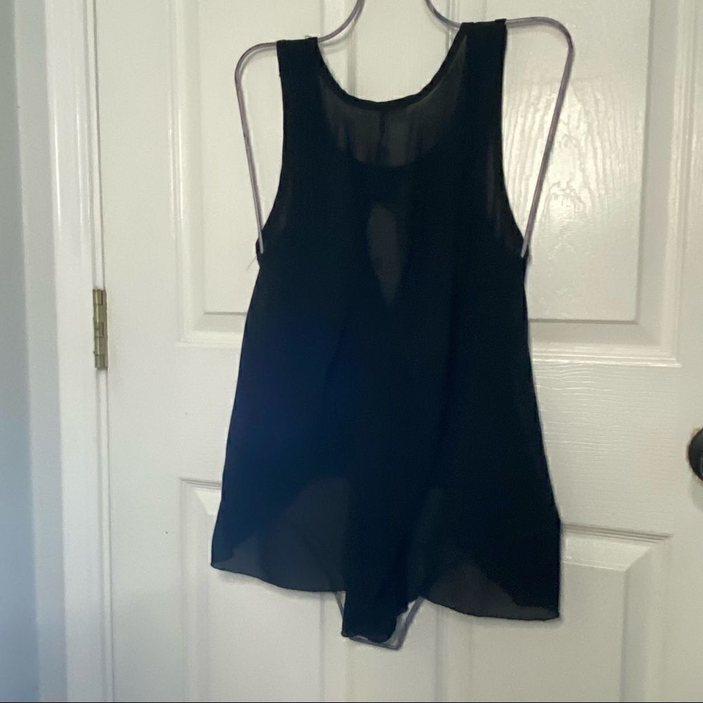 Sheer tank top    - Picture 8 of 14